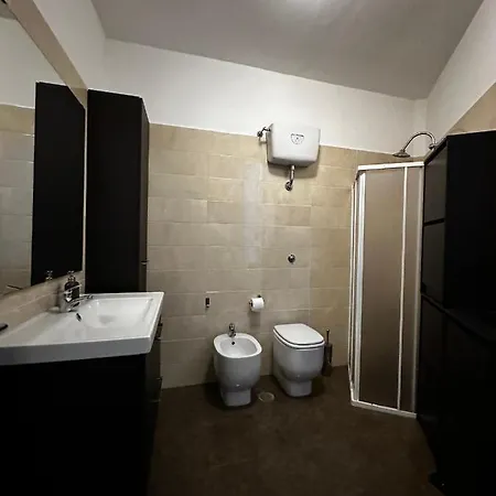 Sound - Apt Con Terrazza E Cucina 3 Min Toledo Nápoles