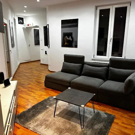Sound - Apt Con Terrazza E Cucina 3 Min Toledo Apartamento *