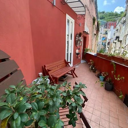 Sound - Apt Con Terrazza E Cucina 3 Min Toledo * Nápoles