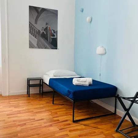 Sound - Apt Con Terrazza E Cucina 3 Min Toledo * Nápoles