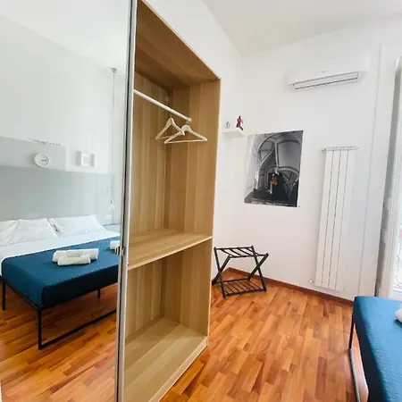 Sound - Apt Con Terrazza E Cucina 3 Min Toledo Nápoles